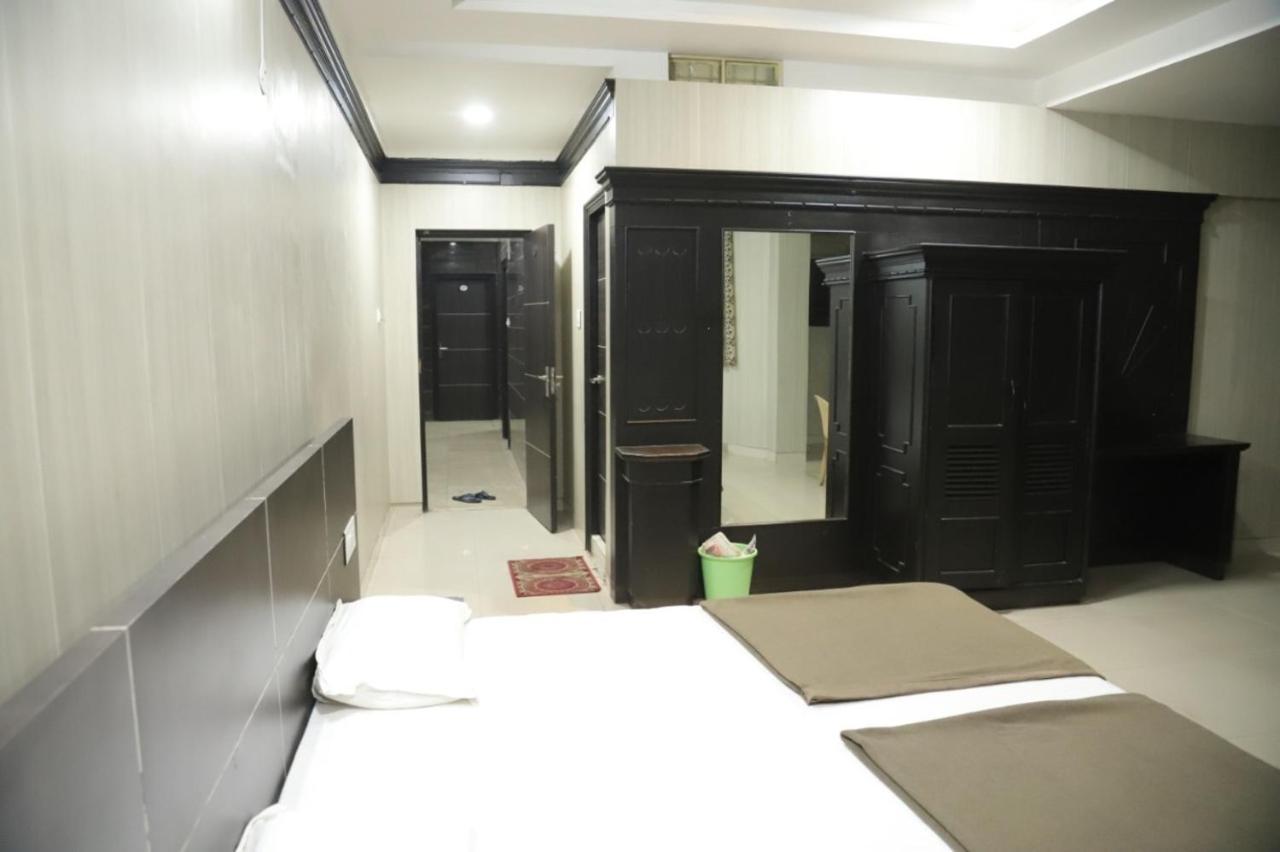 Staymaker Siddeshwara Comforts Harihar Bagian luar foto